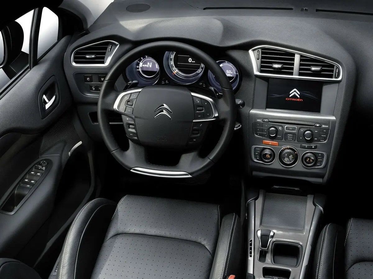 Citroen C4 II Хэтчбек 5 дв. — сүрөт 7
