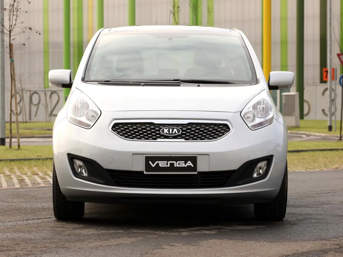 Kia Venga I Компактвэн — сүрөт 3