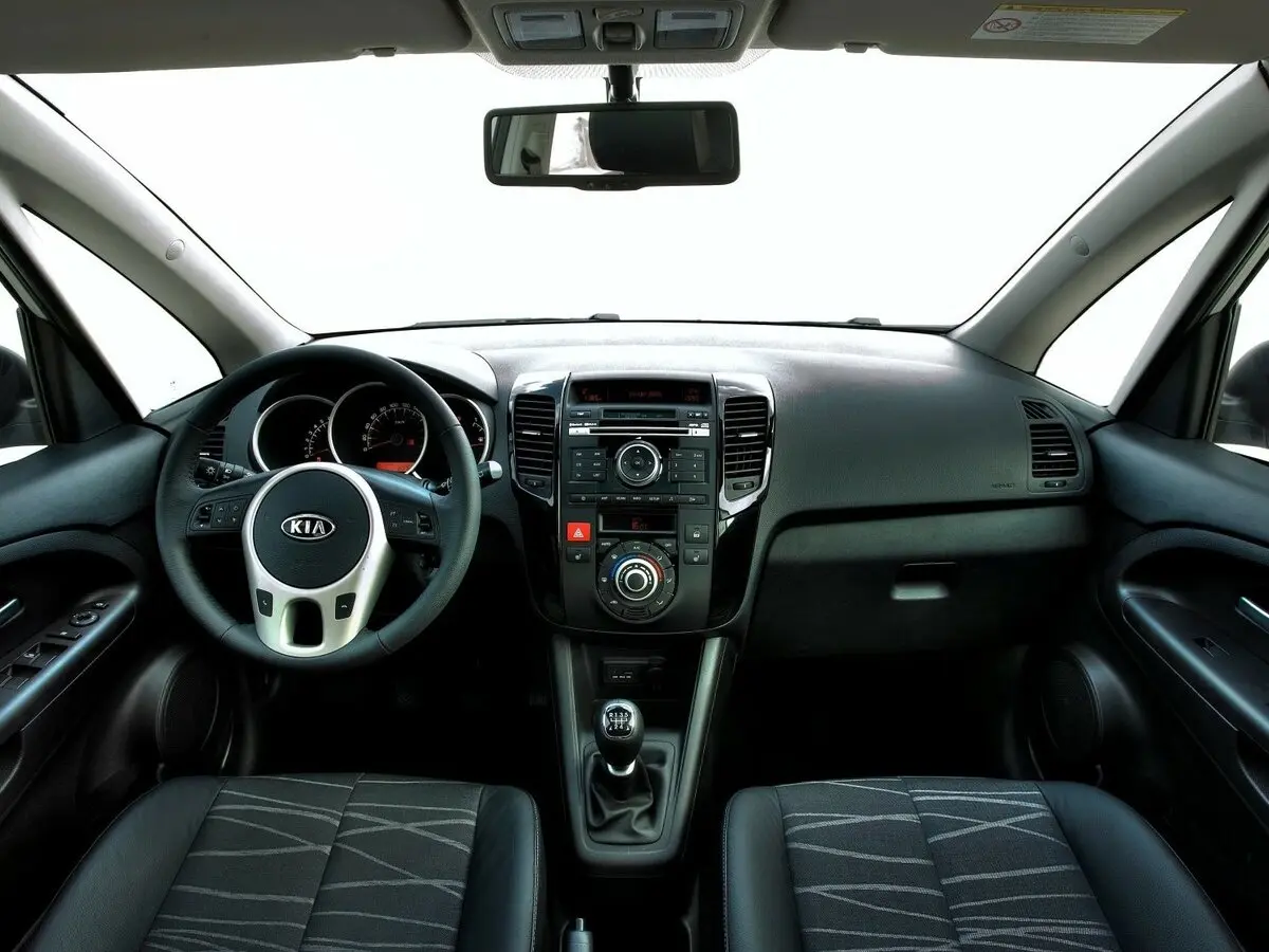 Kia Venga I Компактвэн — сүрөт 6