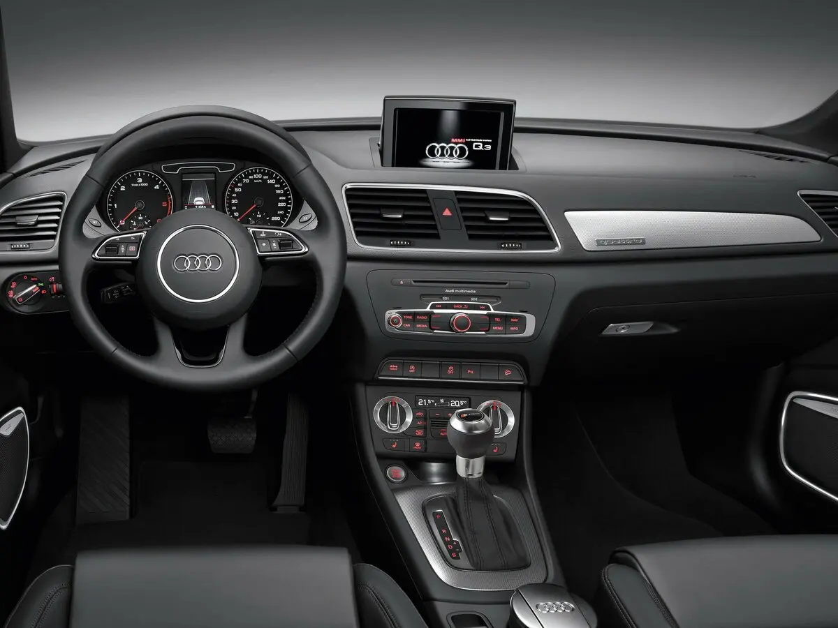 Audi Q3 I (8U) Внедорожник 5 дв. — сүрөт 6