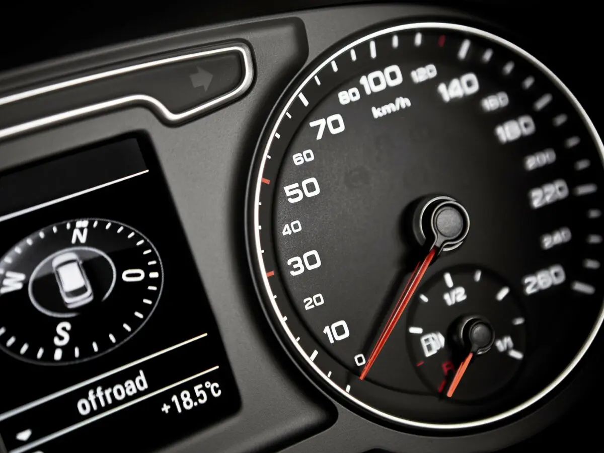 Audi Q3 I (8U) Внедорожник 5 дв. — сүрөт 9