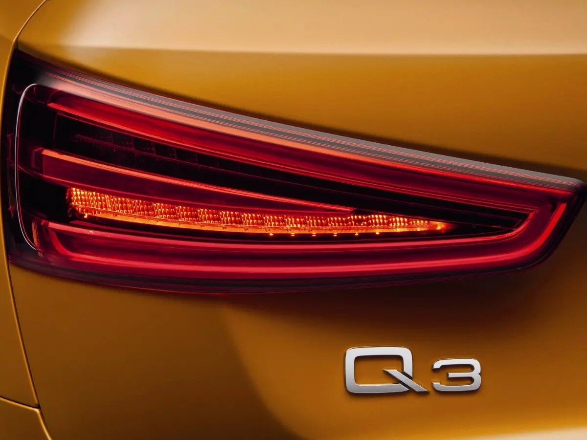 Audi Q3 I (8U) Внедорожник 5 дв. — сүрөт 17
