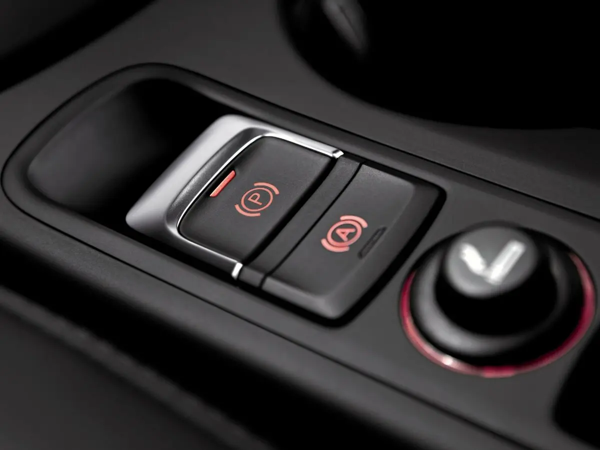 Audi Q3 I (8U) Внедорожник 5 дв. — сүрөт 19