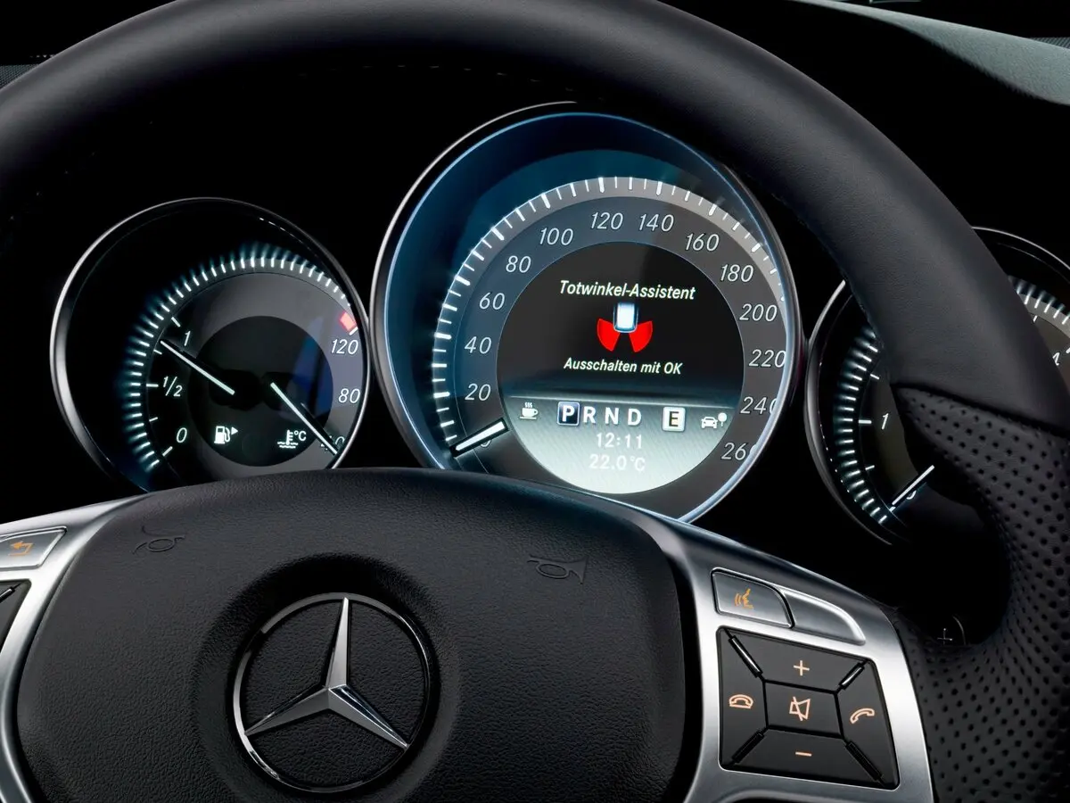 Mercedes-Benz C-Класс III (W204) Рестайлинг Седан — сүрөт 9