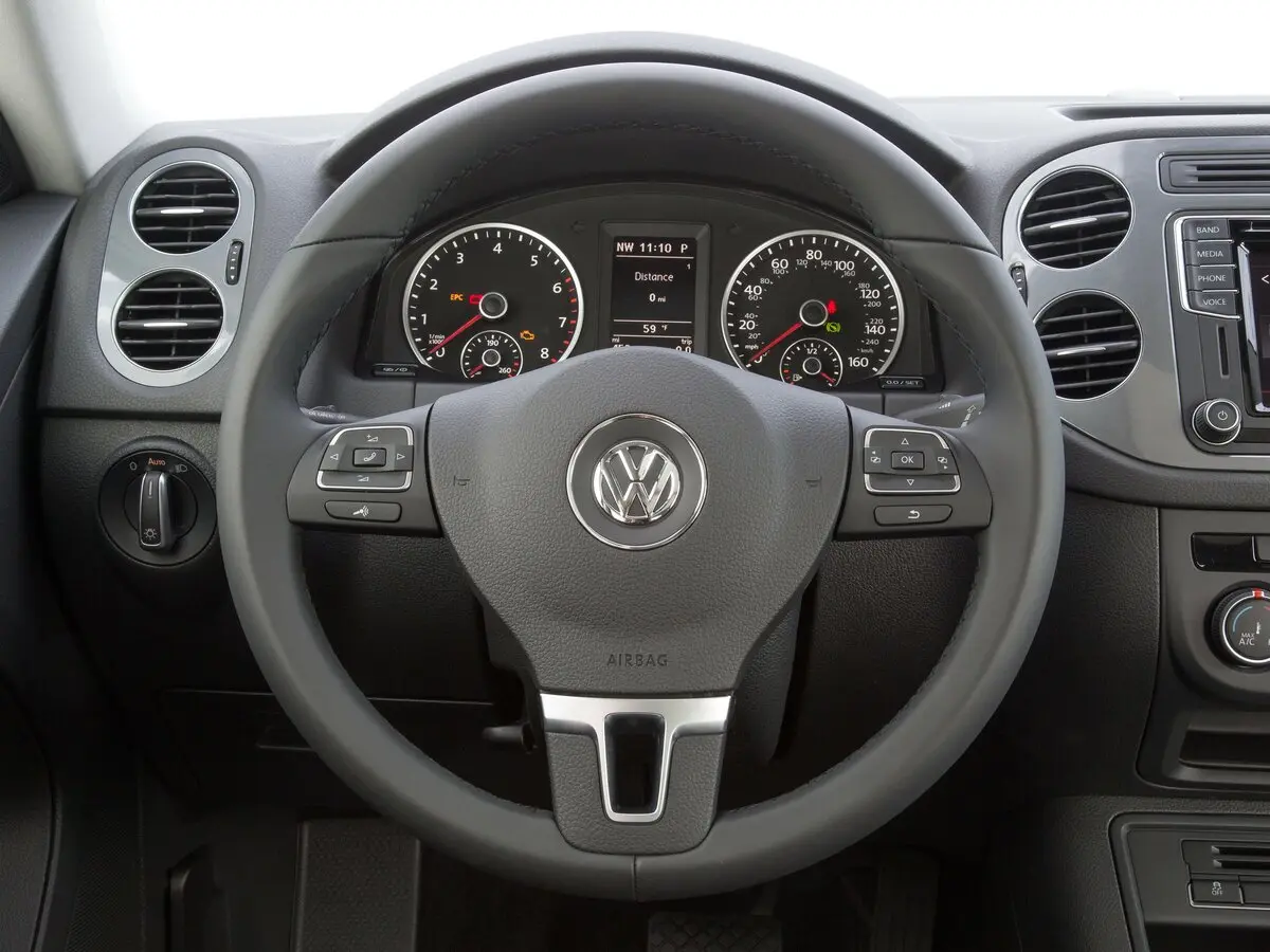 Volkswagen Tiguan I Рестайлинг Внедорожник 5 дв. — сүрөт 9