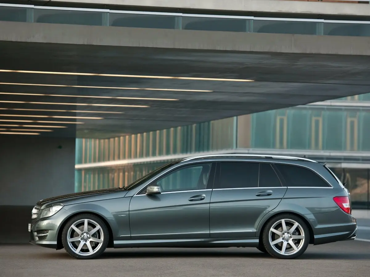 Mercedes-Benz C-Класс III (W204) Рестайлинг Универсал 5 дв. — photo 2