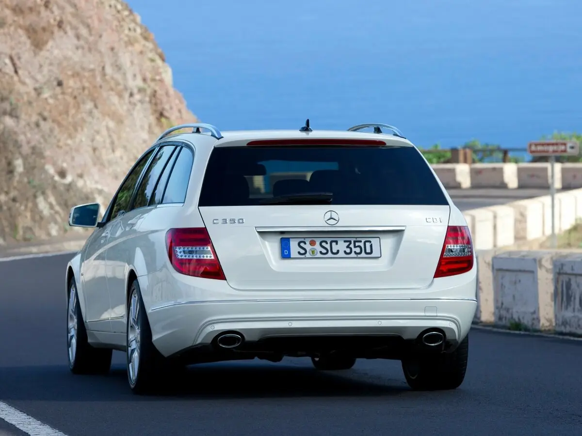 Mercedes-Benz C-Класс III (W204) Рестайлинг Универсал 5 дв. — photo 4