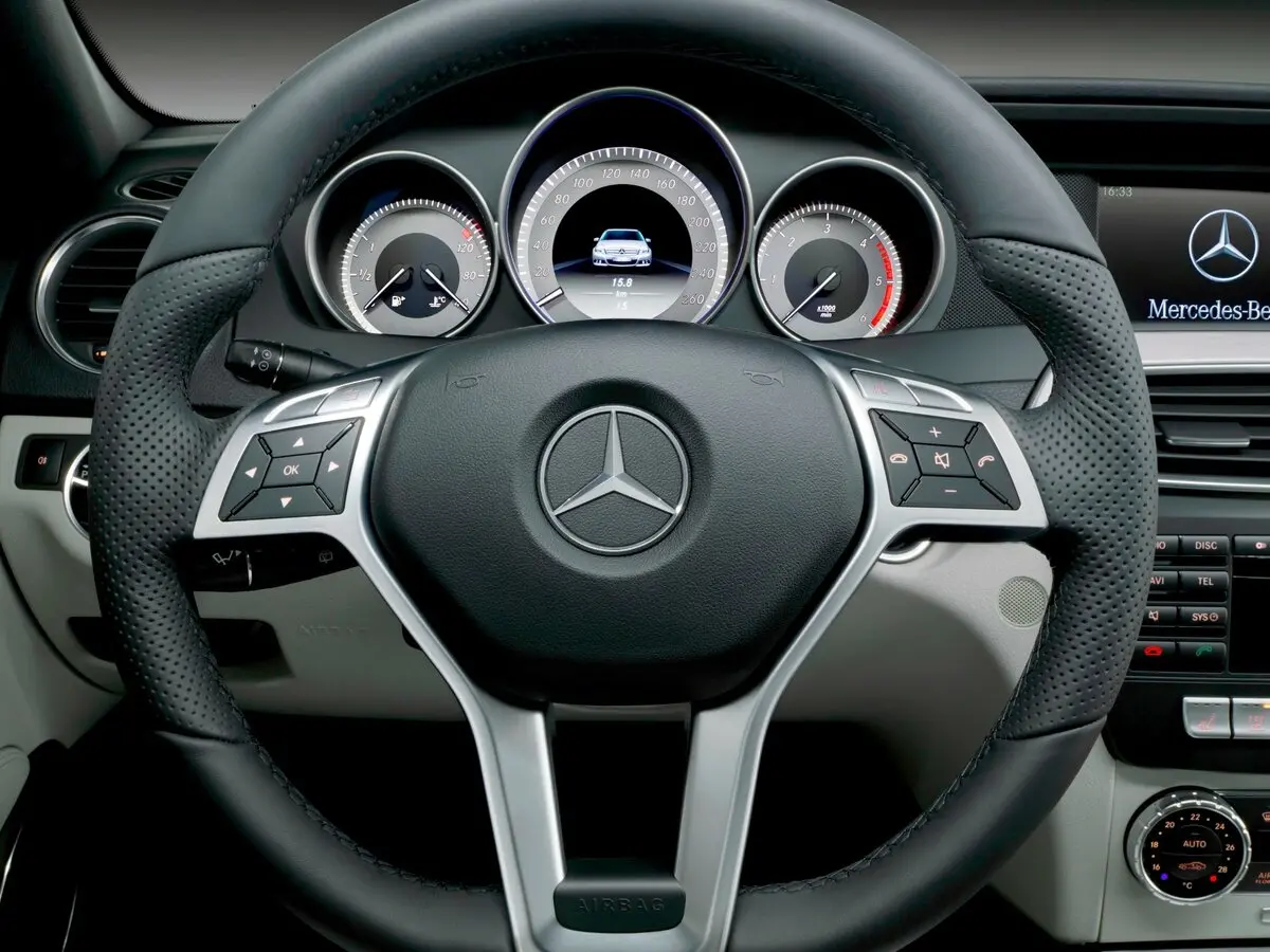 Mercedes-Benz C-Класс III (W204) Рестайлинг Универсал 5 дв. — photo 9
