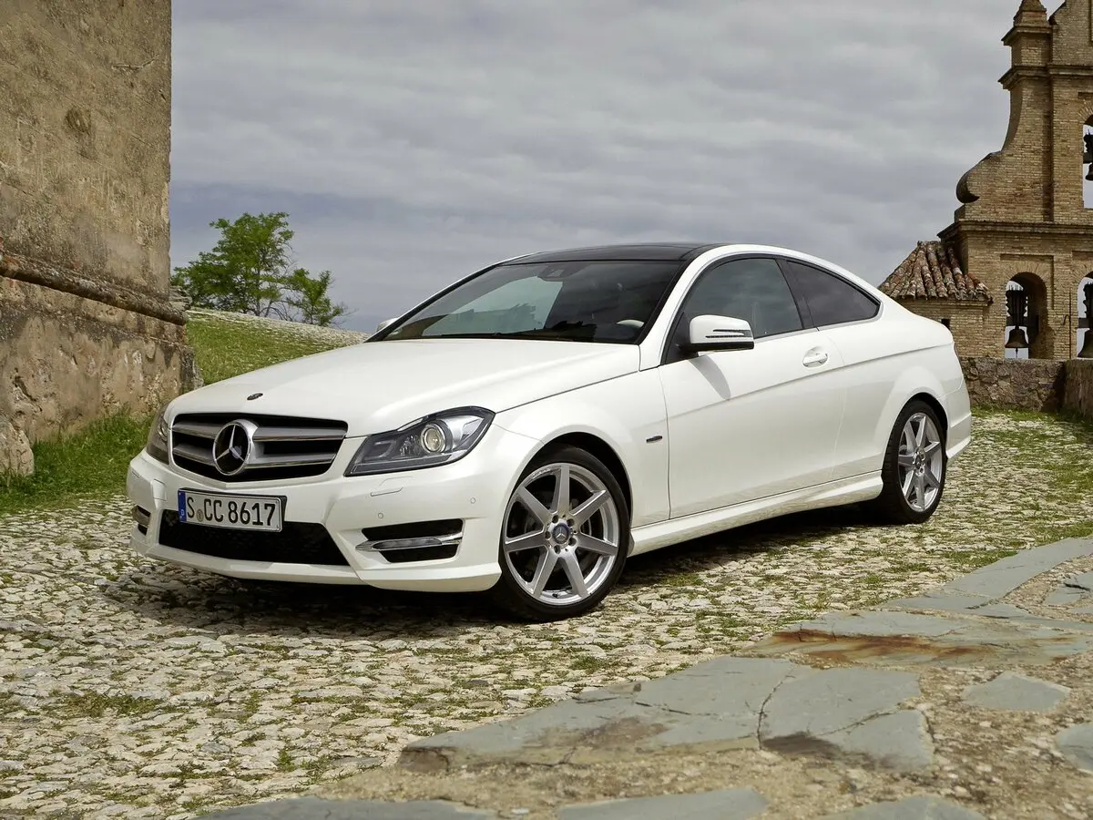Mercedes-Benz C-Класс III (W204) Рестайлинг Купе