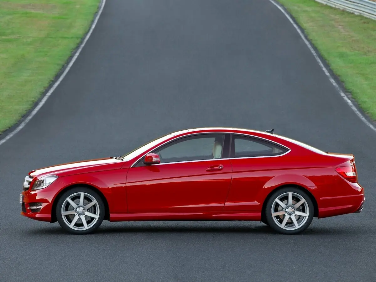Mercedes-Benz C-Класс III (W204) Рестайлинг Купе — сүрөт 2