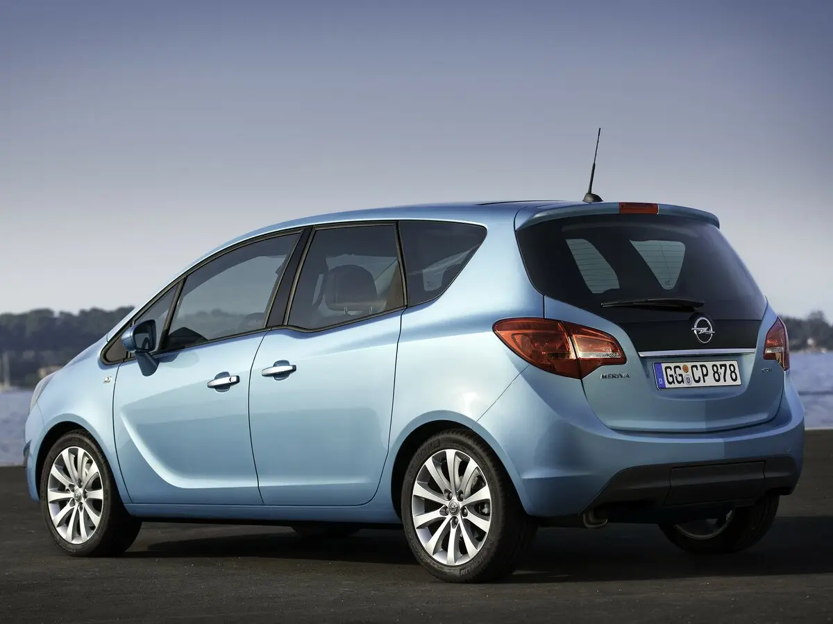Opel Meriva B Компактвэн — photo 5