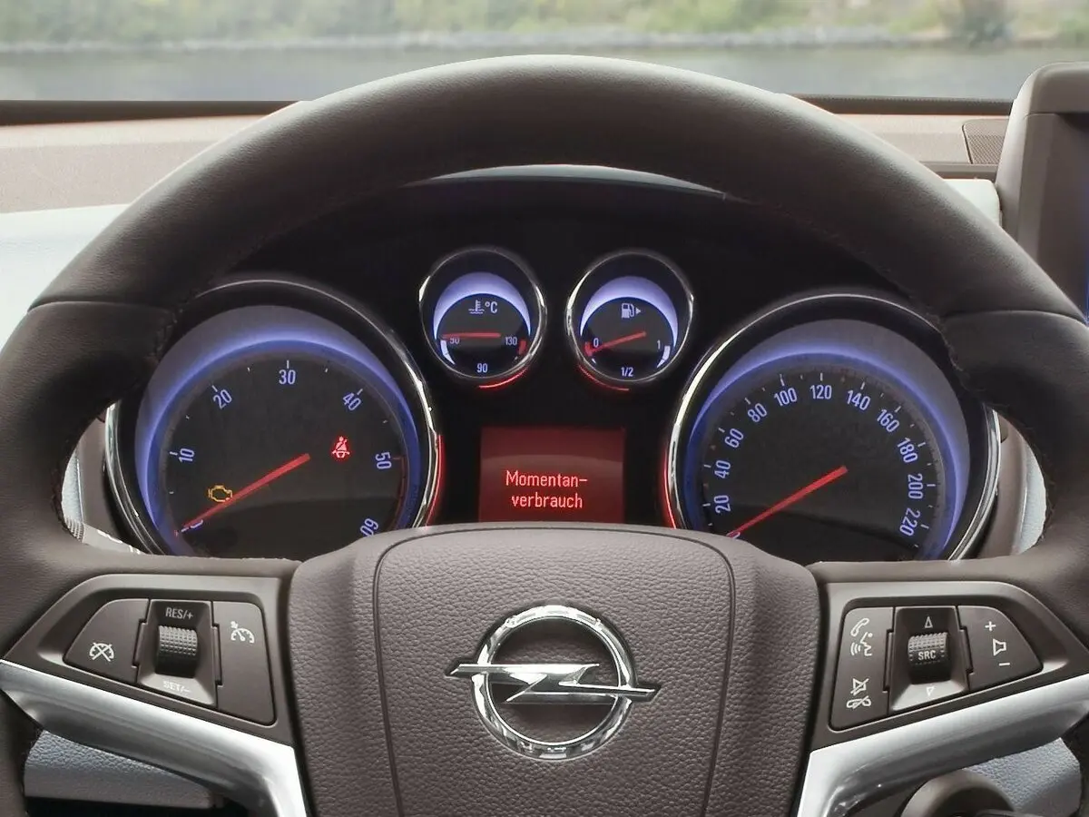 Opel Meriva B Компактвэн — photo 9