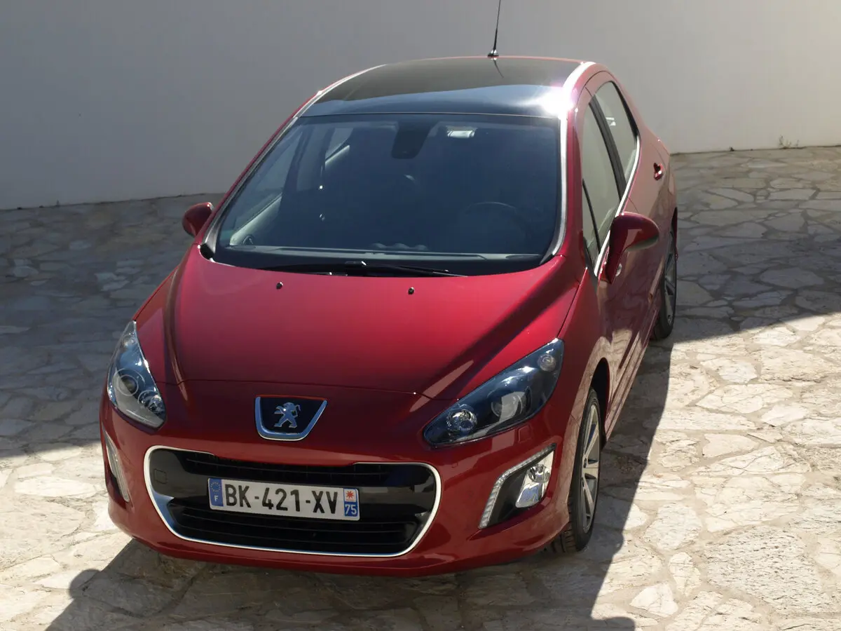 Peugeot 308 I Рестайлинг Хэтчбек 5 дв. — сүрөт 3