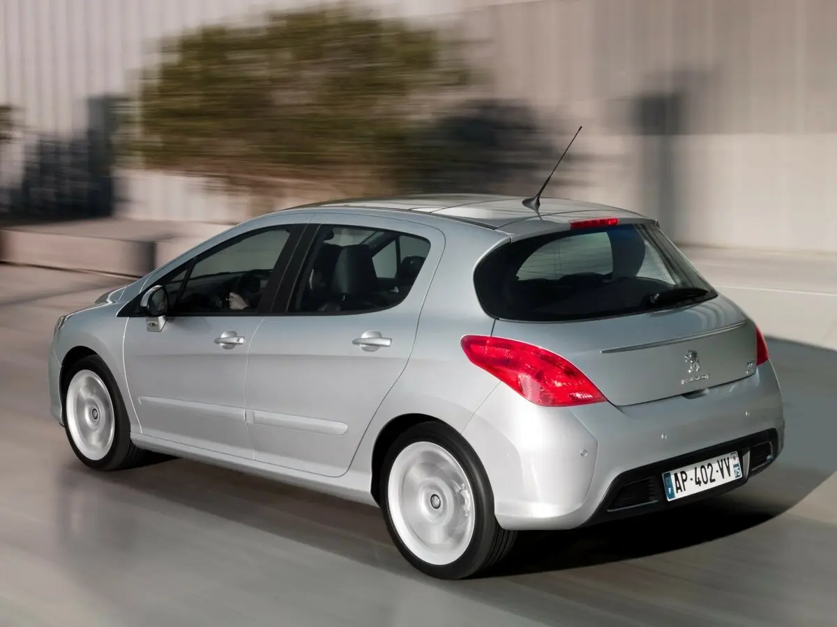 Peugeot 308 I Рестайлинг Хэтчбек 5 дв. — сүрөт 4