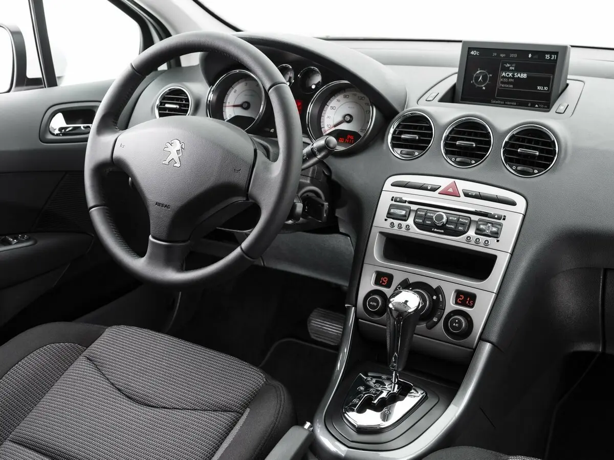 Peugeot 308 I Рестайлинг Хэтчбек 5 дв. — сүрөт 6