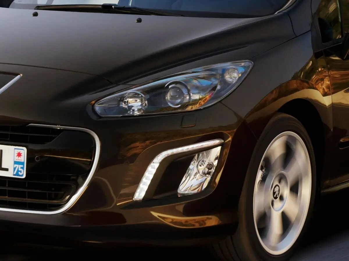 Peugeot 308 I Рестайлинг Универсал 5 дв. — сүрөт 9