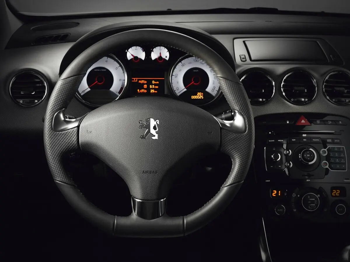 Peugeot 308 I Рестайлинг Кабриолет — сүрөт 5