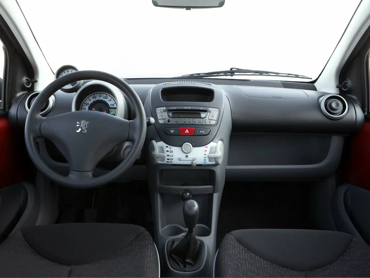 Peugeot 107 I Рестайлинг Хэтчбек 5 дв. — сүрөт 5