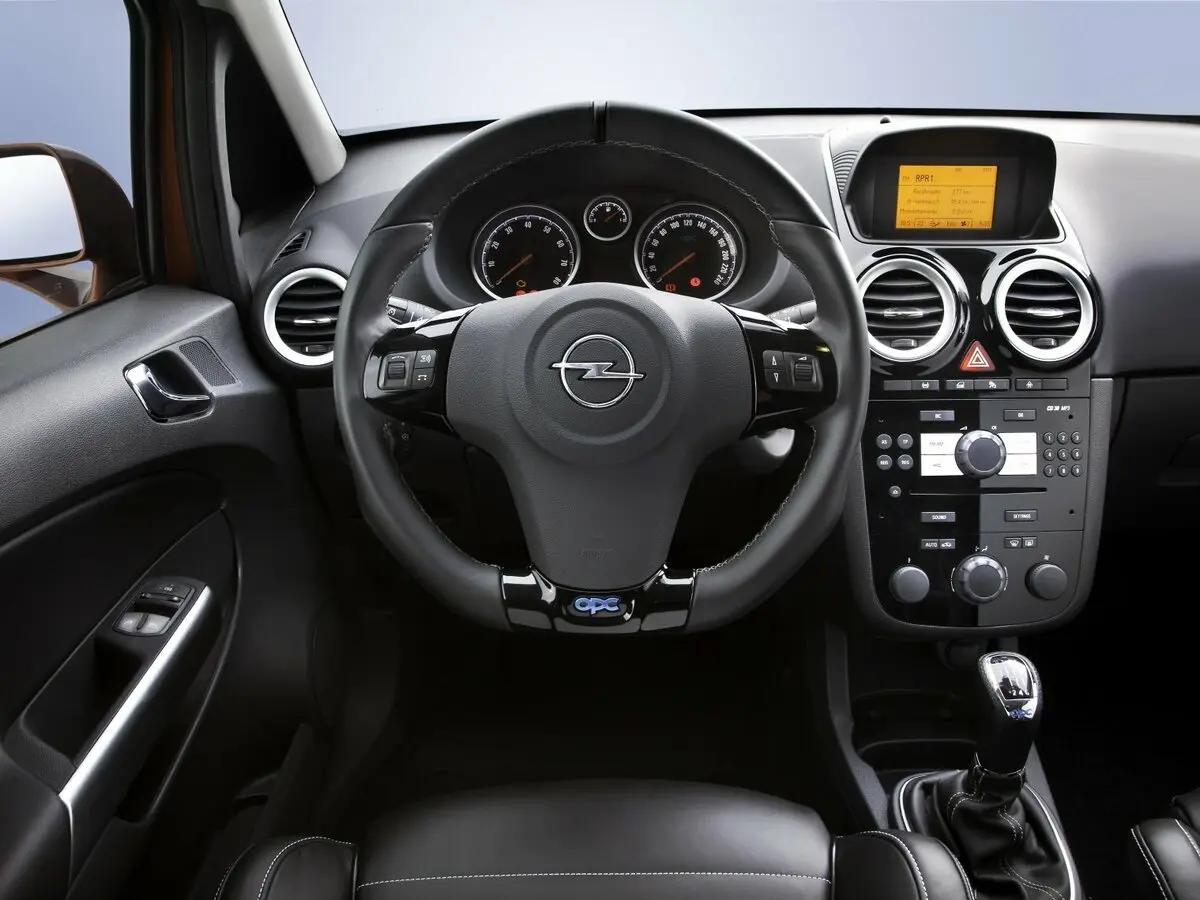 Opel Corsa OPC D Рестайлинг II Хэтчбек 3 дв. — сүрөт 6