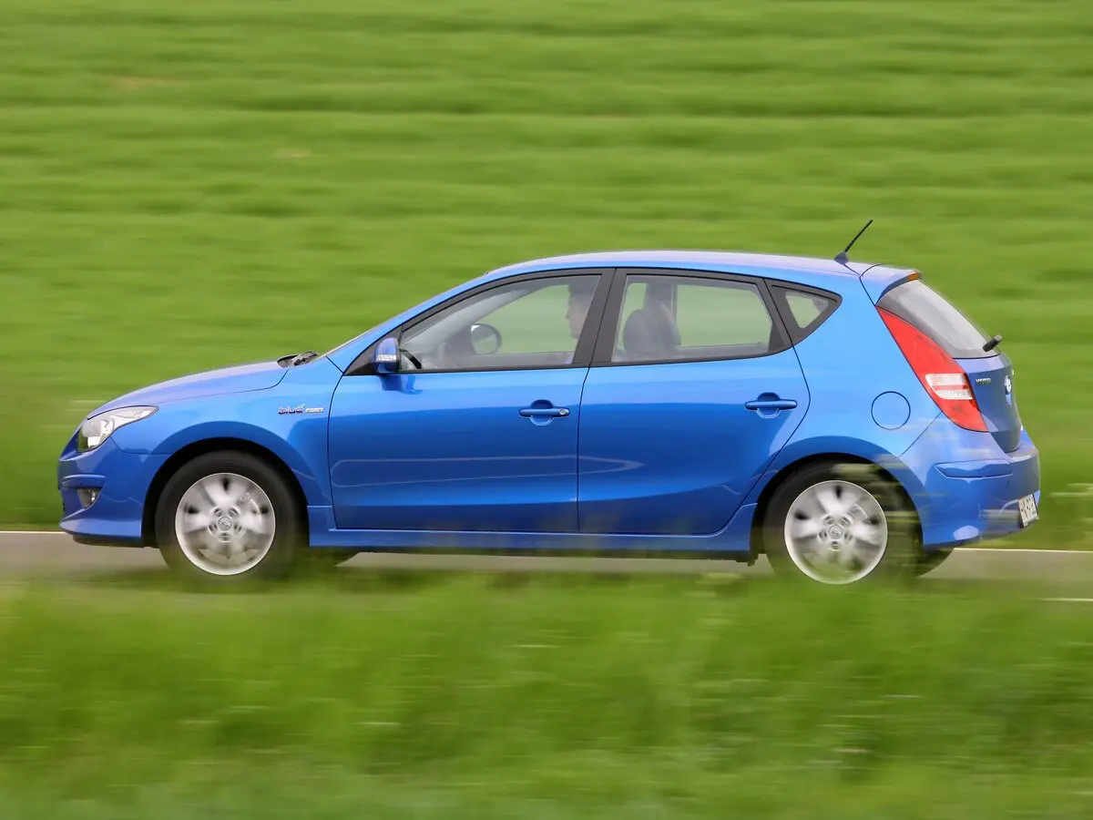 Hyundai i30 I Рестайлинг Хэтчбек 5 дв. — фото 2