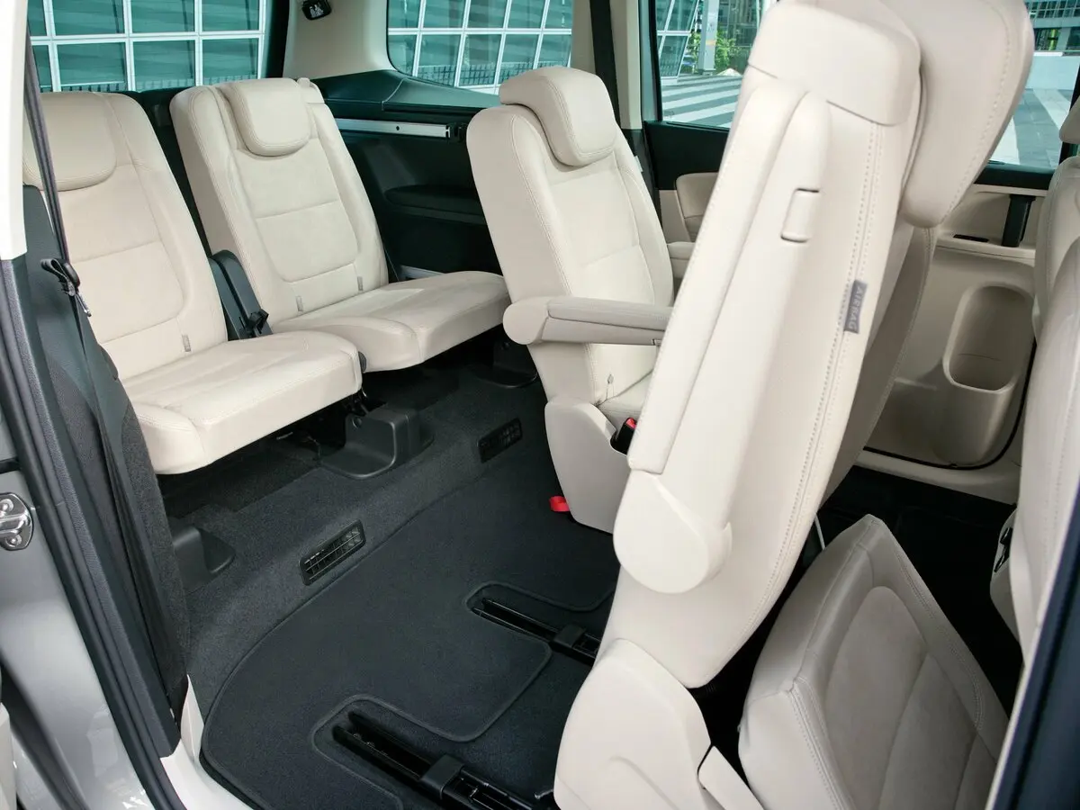Volkswagen Sharan II Минивэн — сүрөт 9
