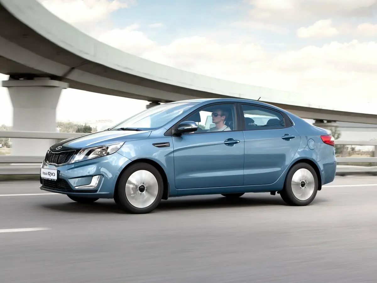 Kia Rio III Седан