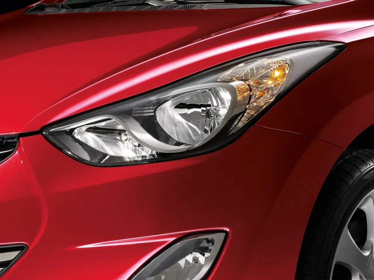 Hyundai Elantra V (MD) Седан — сүрөт 13
