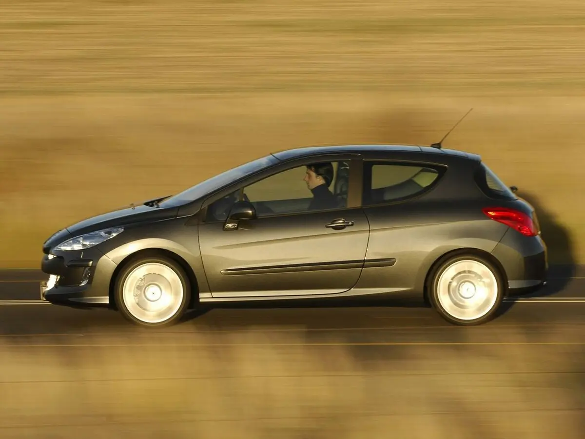 Peugeot 308 I Хэтчбек 3 дв. — сүрөт 2