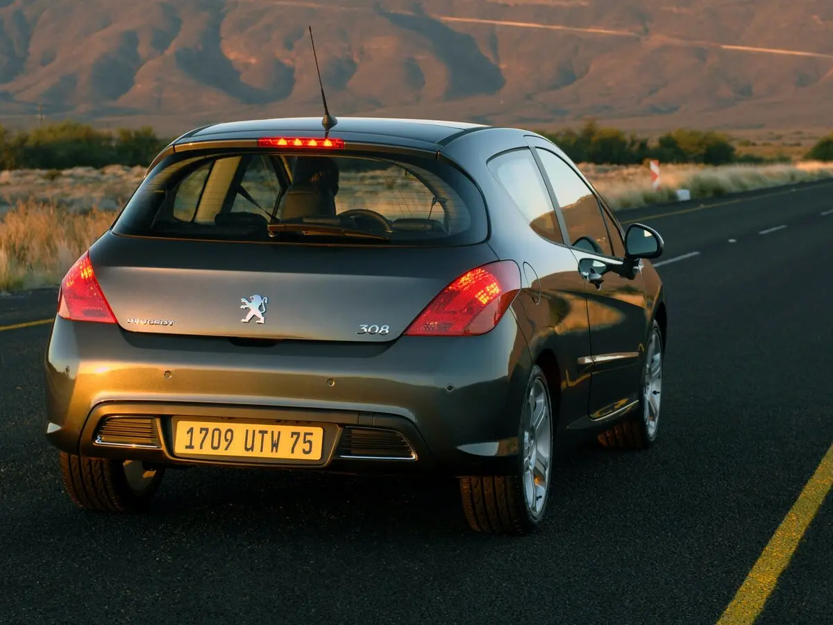 Peugeot 308 I Хэтчбек 3 дв. — сүрөт 4