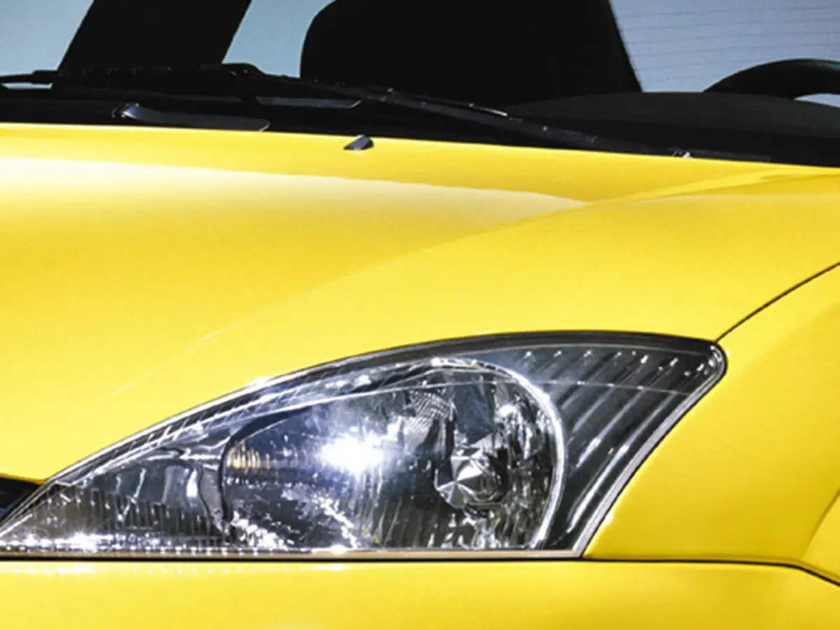 Ford Focus I Рестайлинг Седан — фото 11