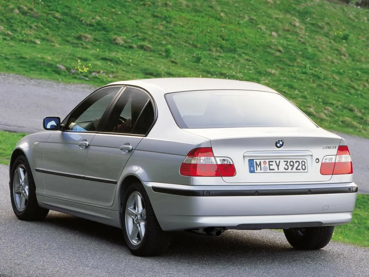 BMW 3 серии IV (E46) Рестайлинг Седан — сүрөт 5