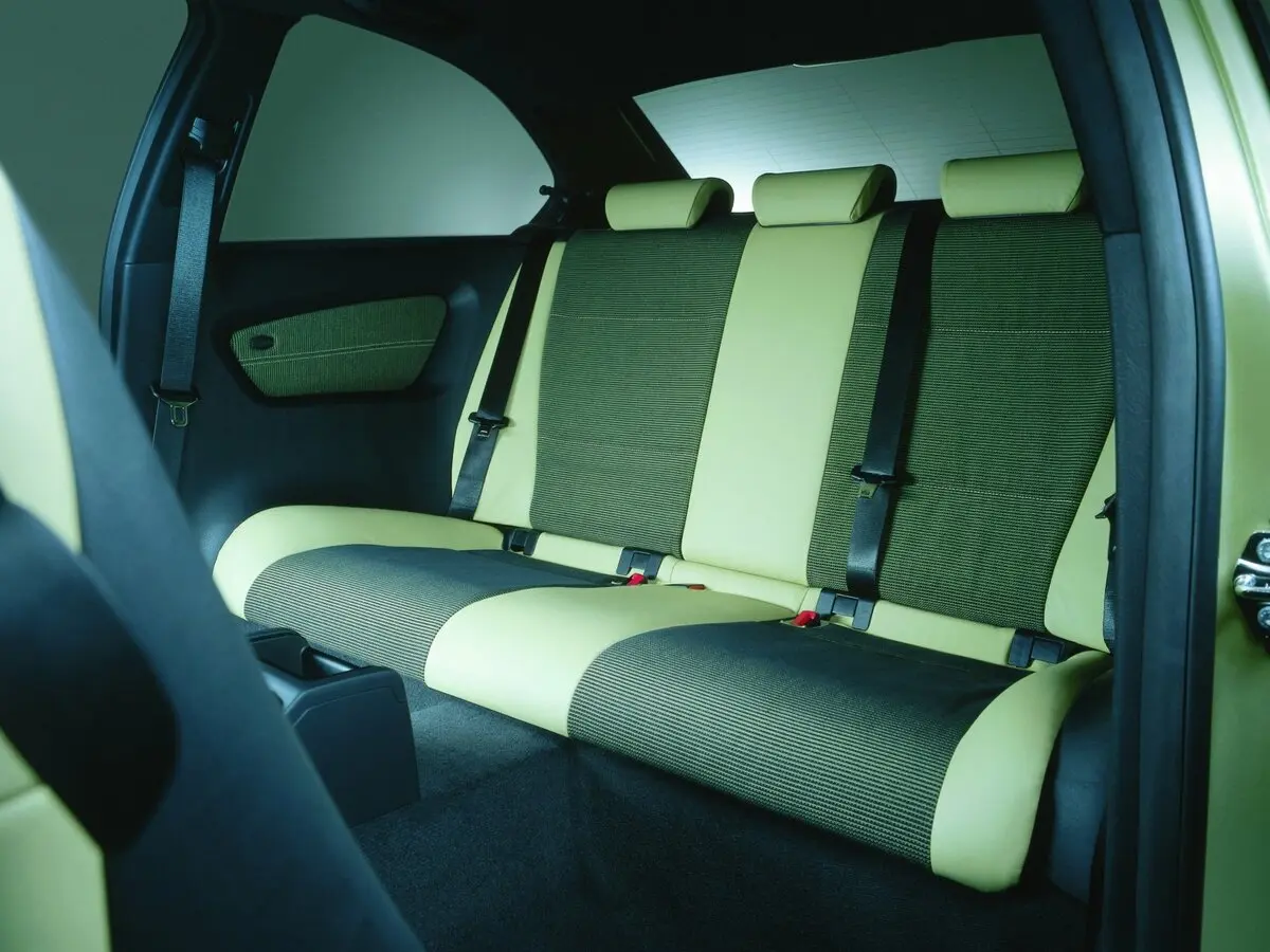 BMW 3 серии IV (E46) Рестайлинг Хэтчбек 3 дв. Compact — сүрөт 9