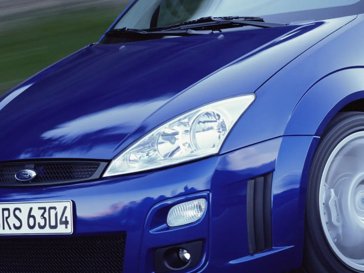Ford Focus RS I Хэтчбек 3 дв. — сүрөт 7