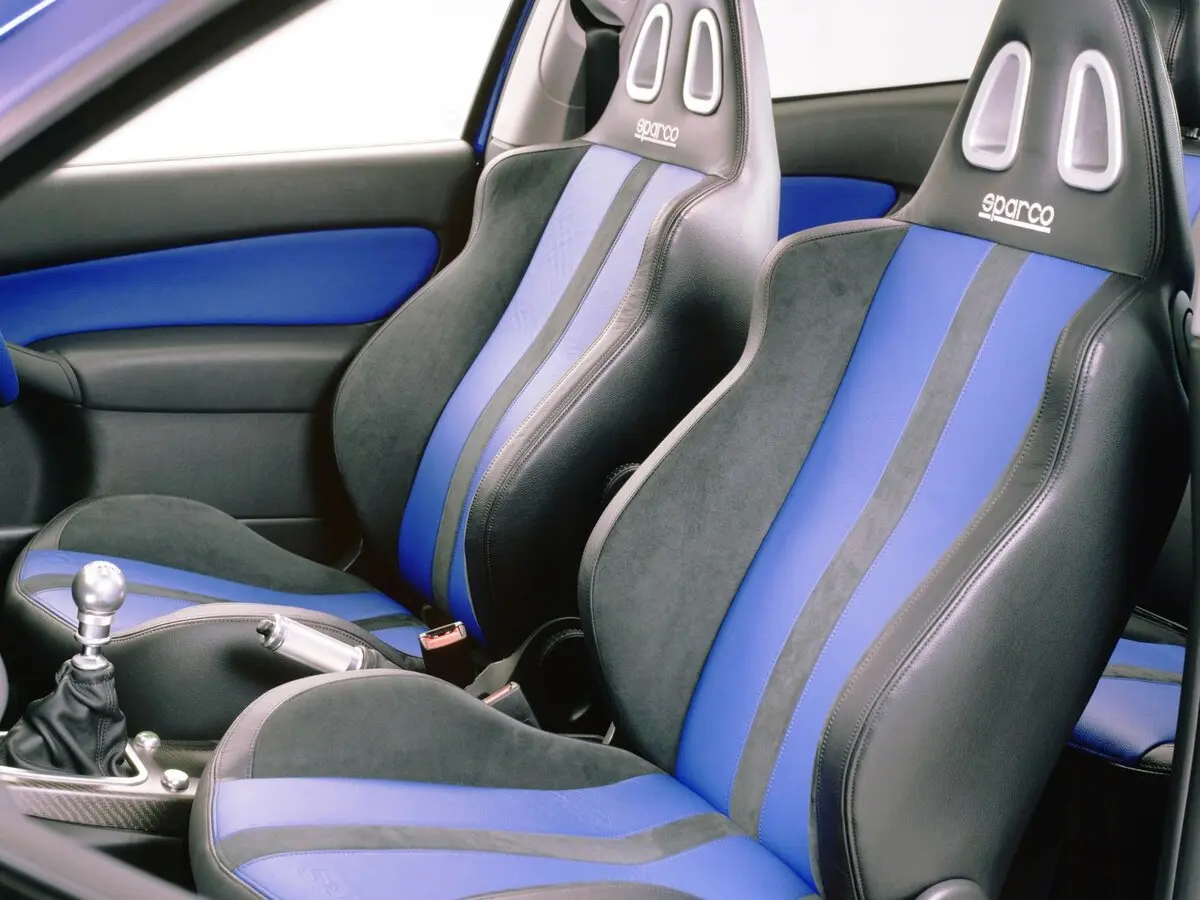 Ford Focus RS I Хэтчбек 3 дв. — сүрөт 9
