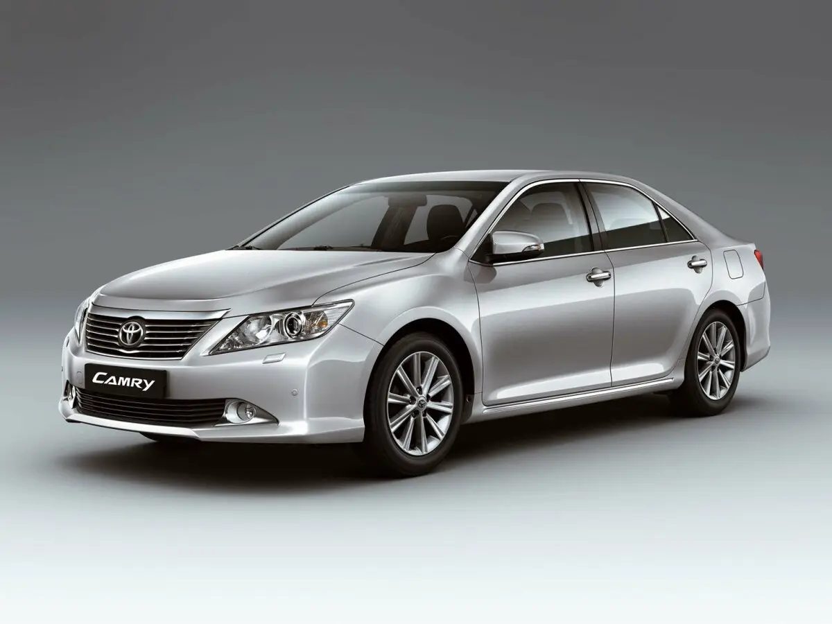Toyota Camry VII (XV50) Седан