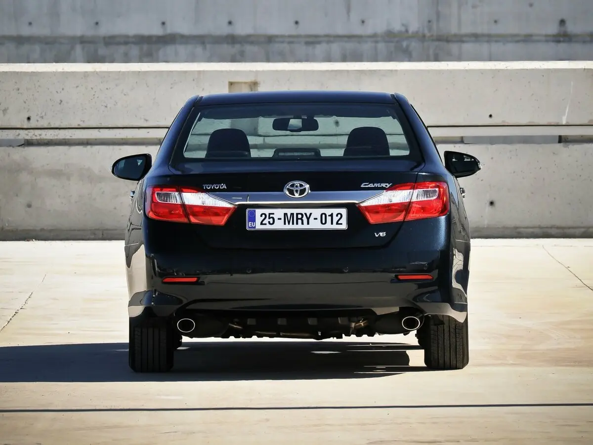 Toyota Camry VII (XV50) Седан — сүрөт 4
