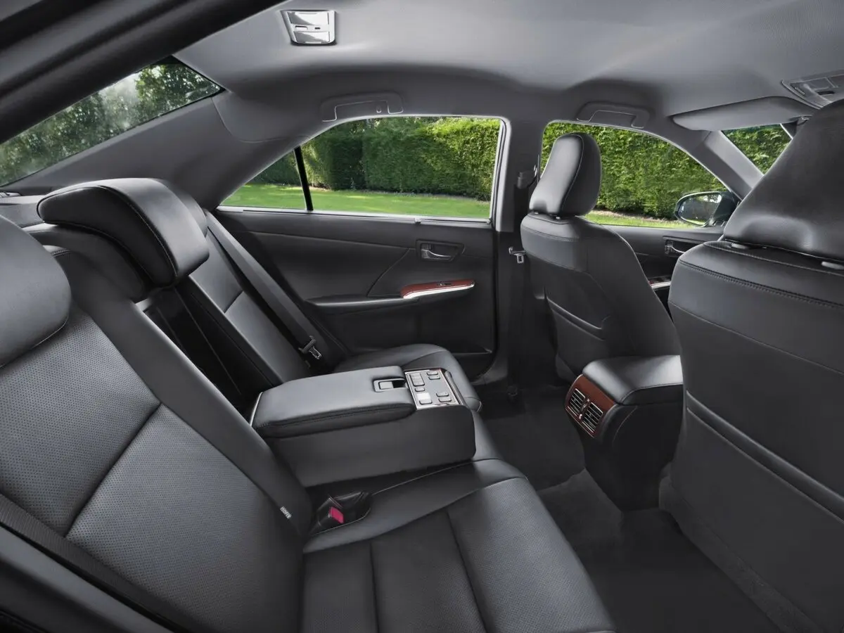 Toyota Camry VII (XV50) Седан — сүрөт 9