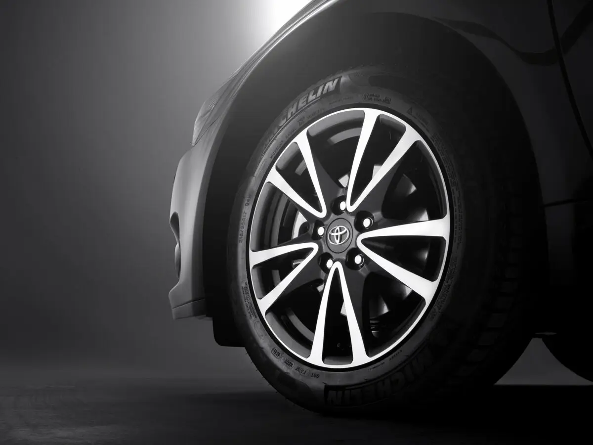 Toyota Avensis III Рестайлинг Универсал 5 дв. — сүрөт 16