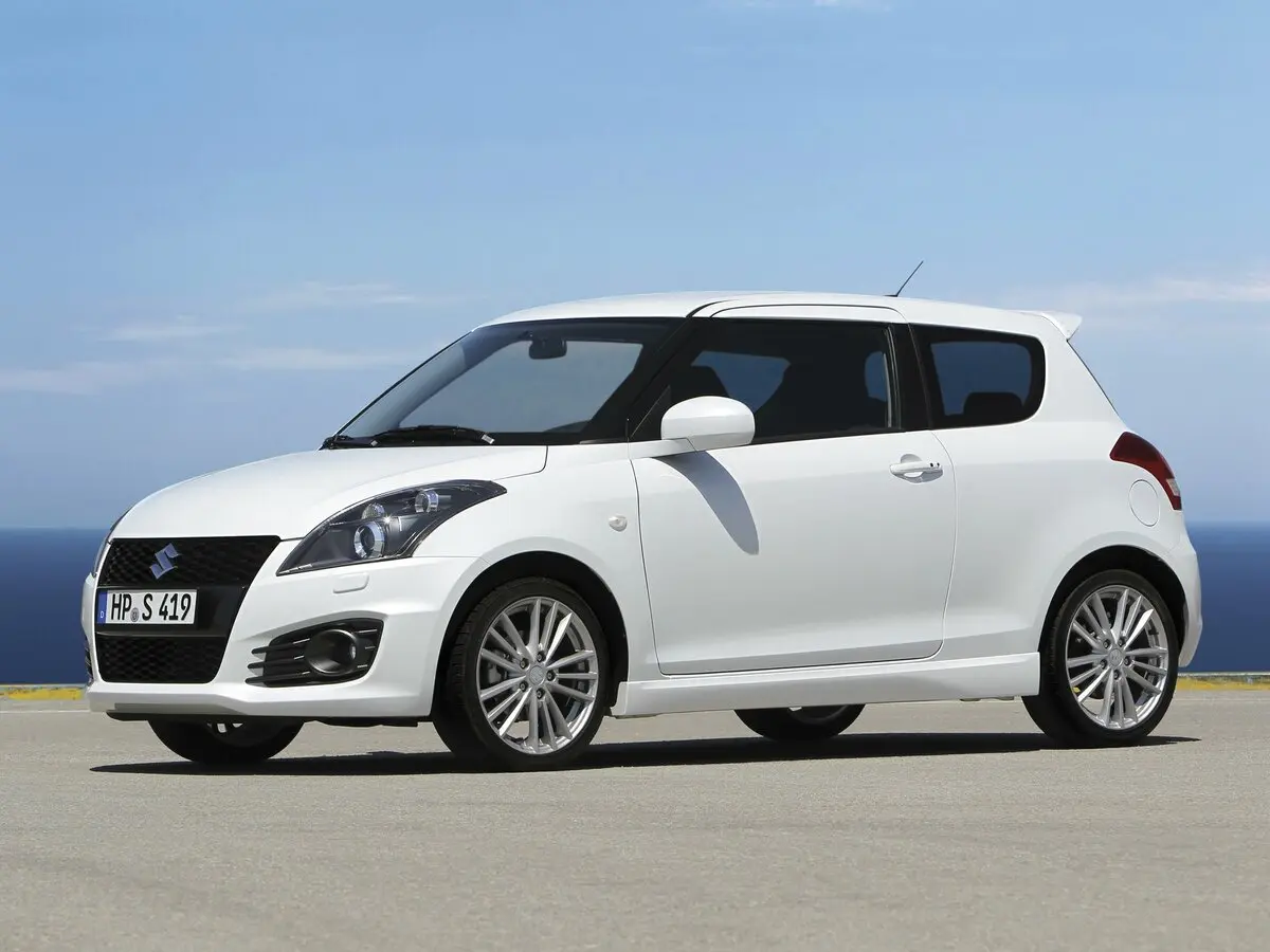 Suzuki Swift IV Хэтчбек 3 дв.