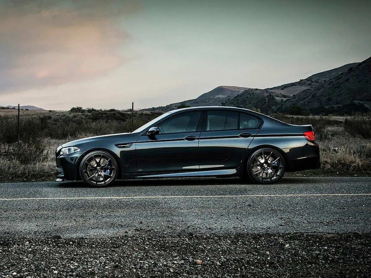BMW M5 V (F10) Седан — сүрөт 2