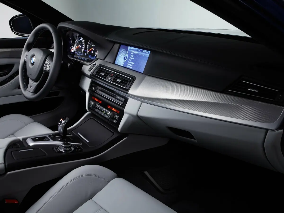 BMW M5 V (F10) Седан — сүрөт 7