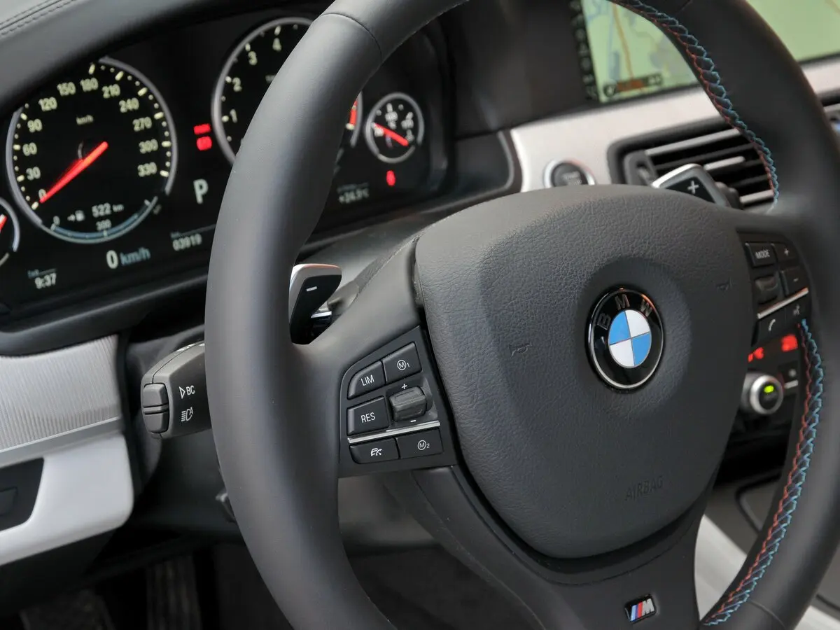 BMW M5 V (F10) Седан — сүрөт 10