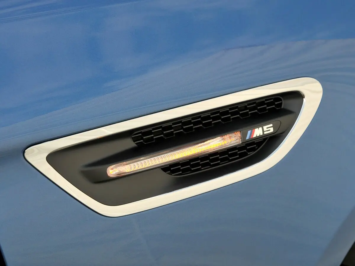 BMW M5 V (F10) Седан — сүрөт 17