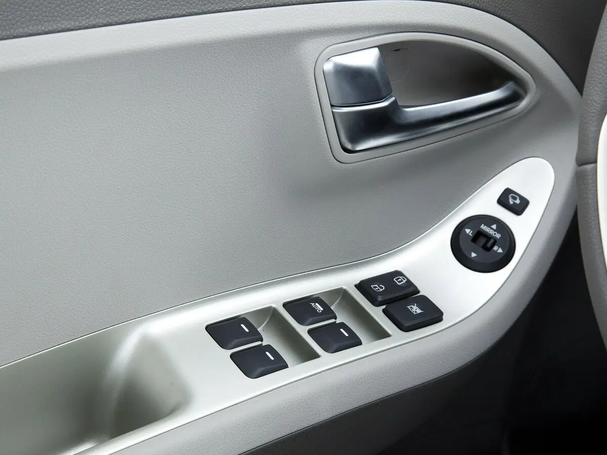 Kia Picanto II Хэтчбек 3 дв. — сүрөт 10