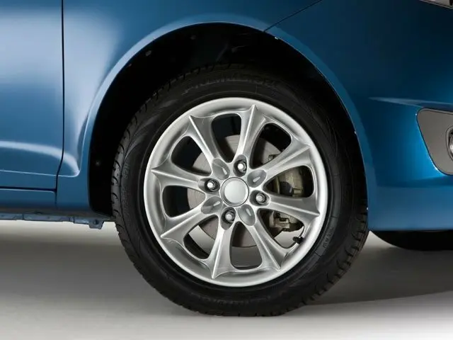 Chery Very (A13) 2011 – 2014 Хэтчбек 5 дв. — 照片 11