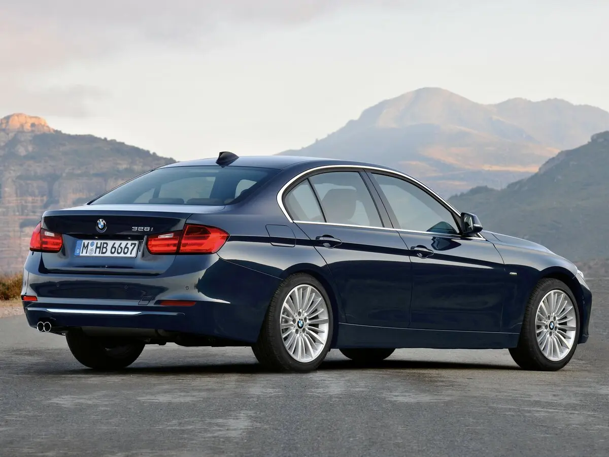 BMW 3 серии VI (F3x) Седан — сүрөт 5