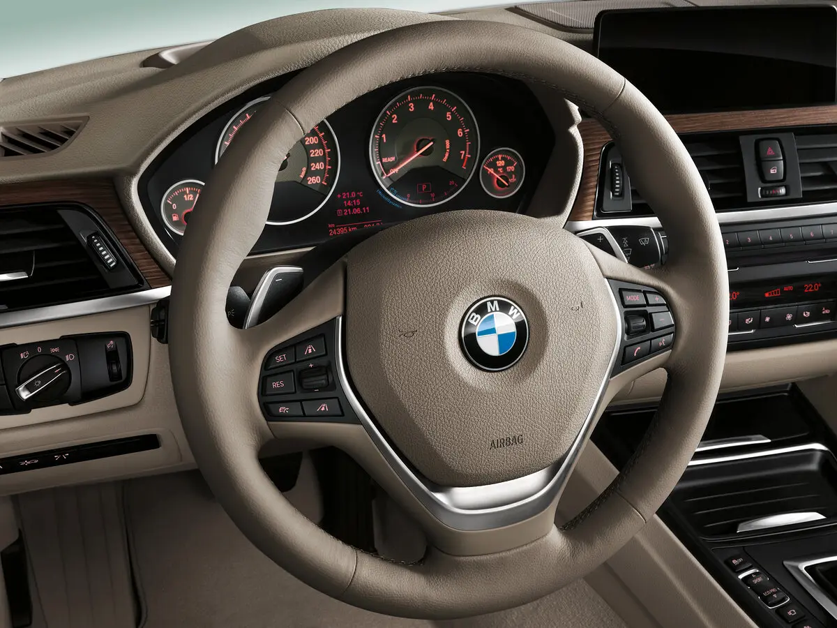 BMW 3 серии VI (F3x) Седан — сүрөт 10