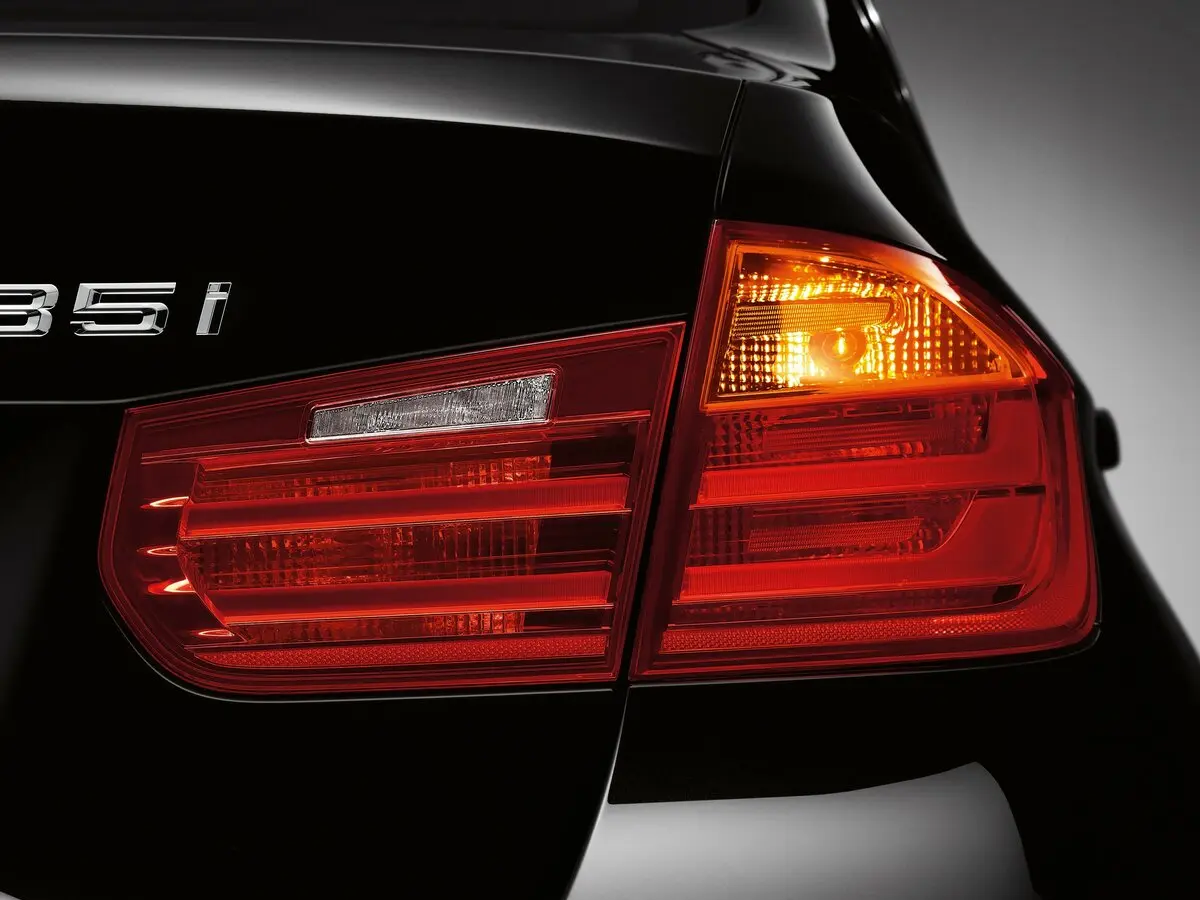 BMW 3 серии VI (F3x) Седан — сүрөт 18