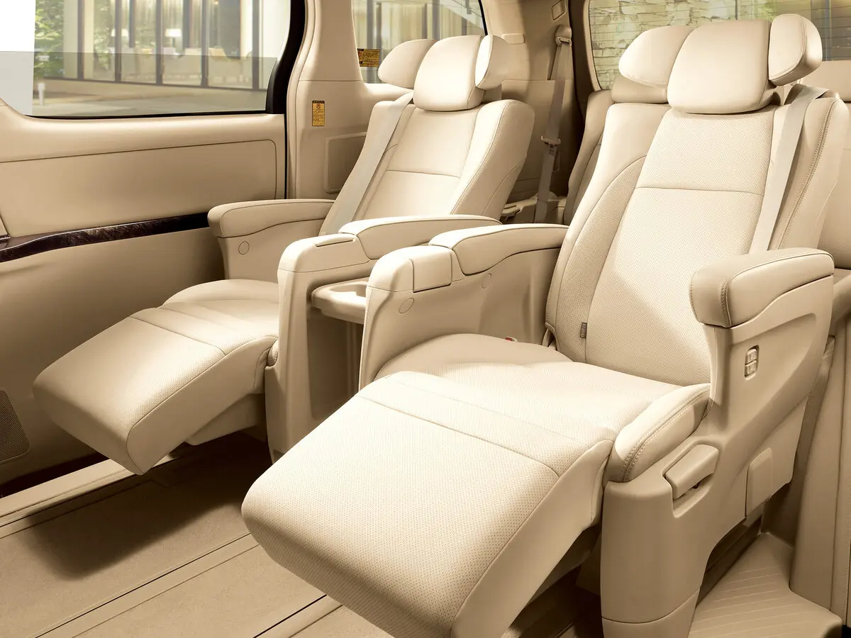 Toyota Alphard II Минивэн — фото 8