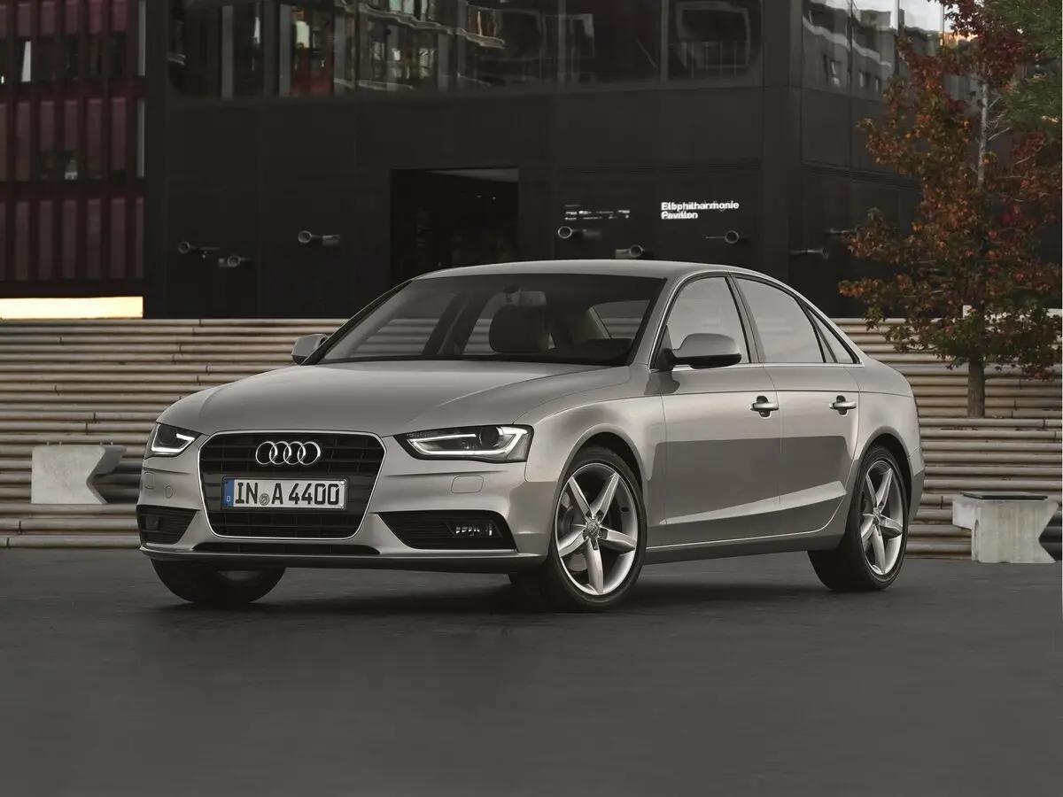 Audi A4 IV (B8) Рестайлинг Седан